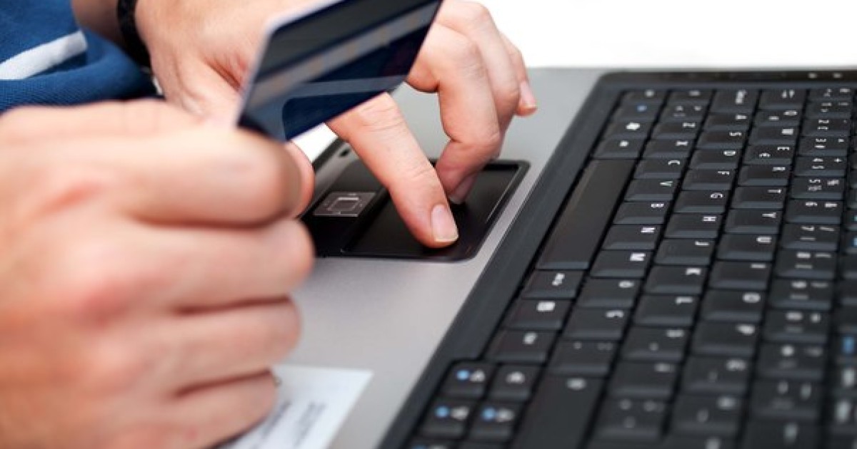Чтобы заплатить за интернет пришлось продать свою девушку Чтобы заплатить за интернет пришлось продать свою девушку