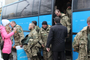      Військовослужбовці 128-ої бригади повернулися зі Сходу на рідну Волинь