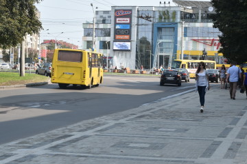 Тривають роботи з благоустрою та покращення стану доріг нашого міста