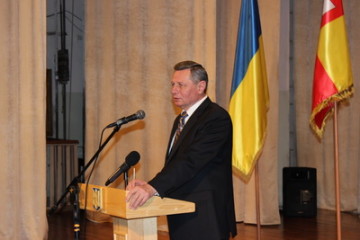 Міський голова подякував усім  «за намагання зробити місто кращим, комфортнішим, достойним себе і майбутнього покоління»