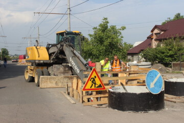 Триває будівництво каналізаційних мереж у мікрорайонах Вересневе та Балки