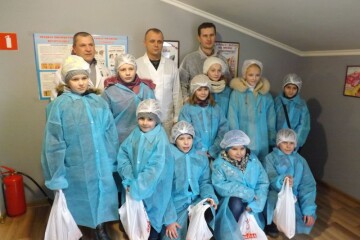 Діти з сімей, які опинилися в складних життєвих обставинах, побували на виробництві ТМ "Забіяка"