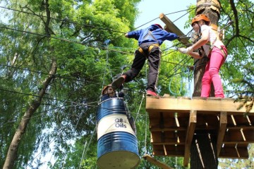 У центральному парку відбулася благодійна акція на підтримку соціально незахищених діток 