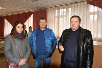 Депутати ознайомилися з харчуванням дітей у школах