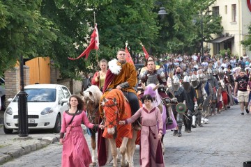У Луцьку урочисто відкрили літній туристичний сезон
