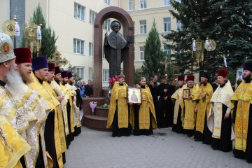 Луцькому міському голові Миколі Романюку вручили медаль «Волинської ікони Пресвятої Богородиці»