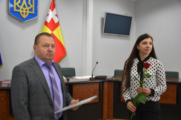 Оперативну нараду розпочали із вручення нагород