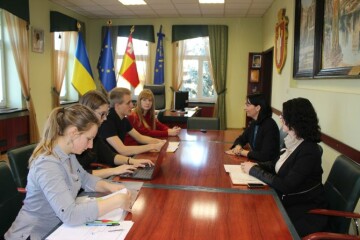Секретар міської ради Юлія Вусенко поспілкувалася з французькими студентами