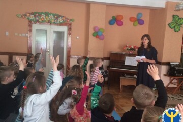 «Із ста доріг – одна моя...»: профорієнтаційна робота з дошкільнятами Луцького міського центру зайнятості
