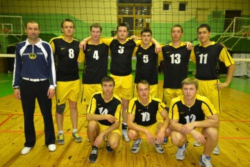 Перший етап Чемпіонату міста з волейболу  фінішував
