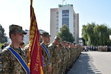 Лучани зустріли 204-ту Севастопольську бригаду тактичної авіації імені Олександра Покришкіна