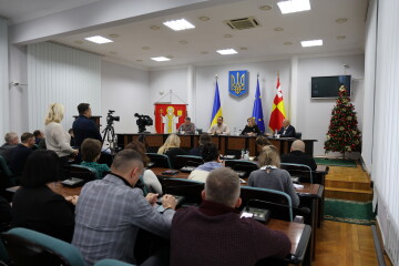 Міський голова Ігор Поліщук доручив пропрацювати питання оптимізації руху транспорту на вулицях Луцька