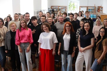 У Луцьку відбулась чергова зустріч в рамках проєкту "Волонтери: відомі та невідомі історії". 