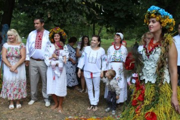 Тисячі лучан прийшли на свято квітів «Луцьк квітучий»