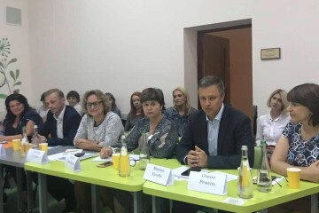 Відбувся круглий стіл &laquo; Система послуг для дітей з групи ризику/інвалідністю та сімей, у яких вони зростають&raquo;.