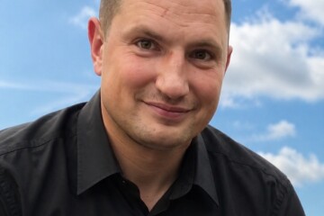 На щиті до Луцька повертається захисник Артем Біломоїн