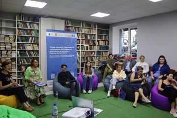 Представники національних спільнот  спілкувалися із психологинею Світланою Сасюк 
