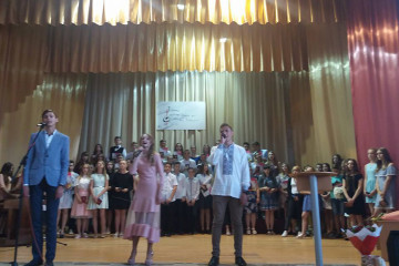 У Луцьких музичних школах вручили свідоцтва випускникам
