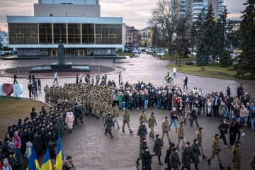 «Десять років після Майдану: вшанування Героїв Небесної Сотні у Луцьку»