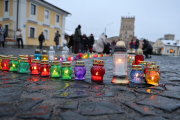 Громадськість вшанувала пам’ять жертв голодоморів в Україні