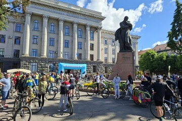 Майже тисяча велосипедистів одночасно проїхалися луцькими вулицями 