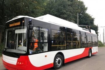 До уваги пасажирів громадського транспорту!