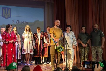 Культурний фронт Луцької громади: як у Будинках культури та в клубах відзначили День Державного Прапора та 35-ту річницю відновлення Незалежності України