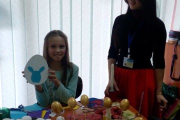 Юні лучани ознайомились з мистецтвом писанкарства