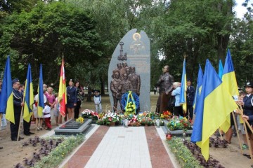 Волинські Герої Небесної Сотні постали у бронзі на Меморіалі Слави