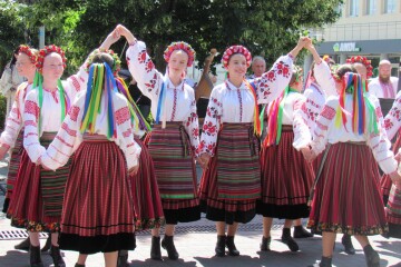 Україна: сила традицій, велич державності