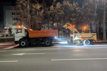 У Луцьку розпочалося весняне прибирання вулиць