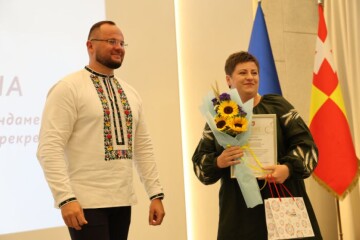 Міський голова Ігор Поліщук вручив відзнаки з нагоди 34-ї річниці Незалежності України