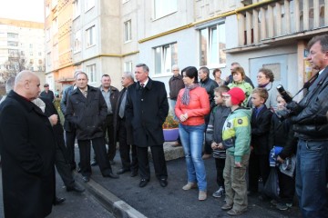 Завершено ремонт ще однієї  прибудинкової території у Луцьку