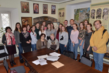 У Музеї історії Луцького братства працювала історико-літературна майстерня «Мова моя – живе слово». 