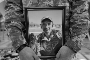 У Луцьку провели в останню дорогу захисника України Віктора Мельничука