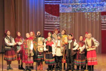 Новорічно-різдвяні віншування на міському конкурсі колядок та щедрівок «Ой, радуйся, земле»