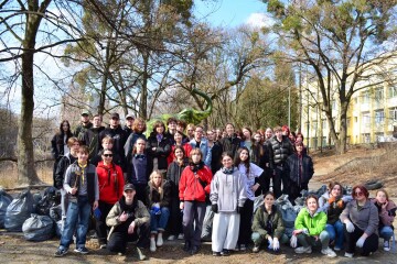 Толока з прибирання р.Сапалаївка в м.Луцьку