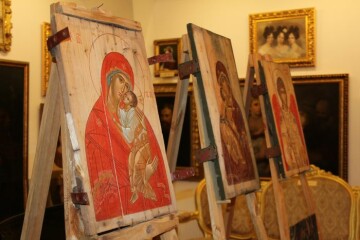   Кошти від продажу ікон під час акції “Ніч музеїв” будуть передані на підтримку Першого добровольчого мобільного шпиталю