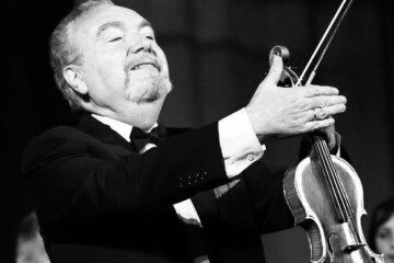 На 79-му році життя зупинилось серце видатного українського митця, Народного артиста України, Почесного громадянина Луцької міської територіальної громади Товія Рівця