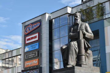 Лучани вшанували пам'ять голови Центральної Ради УНР  Михайла Грушевського 