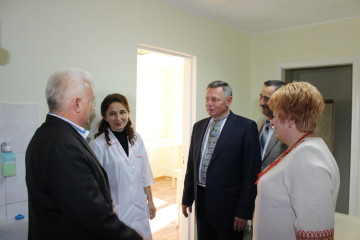 Міський голова Микола Романюк: «Не зважаючи на складну фінансову ситуацію, ми намагаємося розвивати медицину міста»