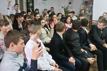 Зустріч з відомою письменницею Оршулею Фариняк