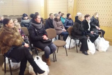  15 сімей, які опинилися складних життєвих обставинах, отримали продуктові набори