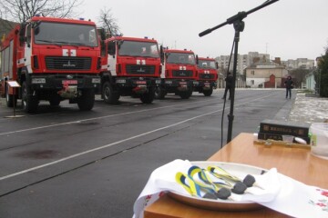 Луцькі пожежники отримали нову рятувальну техніку