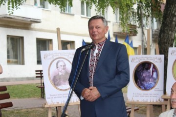 “Ми повинні знати людей, завдяки яким наше місто прославилося”, - міський голова Микола Романюк