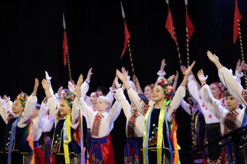 &laquo;Творчість як світло надії&raquo;: у Палаці учнівської молоді відбувся творчий звіт