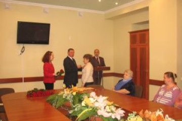 Міський голова вручив відзнаки «Мати-героїня»