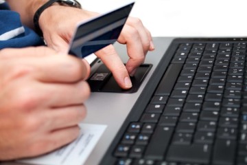 Адміністративні послуги доступні через Інтернет