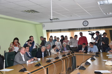     Відбулося громадське обговорення вартості проїзду в автобусах, що працюють на міських маршрутах