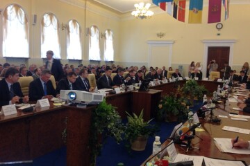 Міський голова Микола Романюк перебуває у Києві